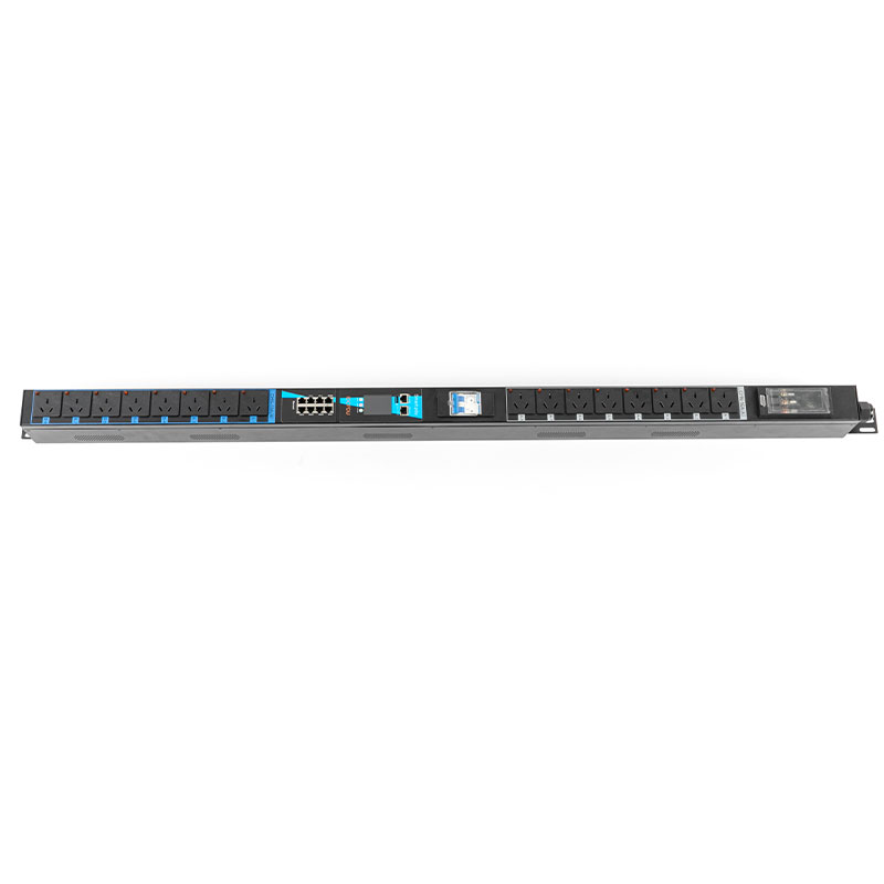 PDU Rack Ecológico Inteligente con Sensor TCP/IP Vertical con Disyuntor de Aire y 16 Salidas 