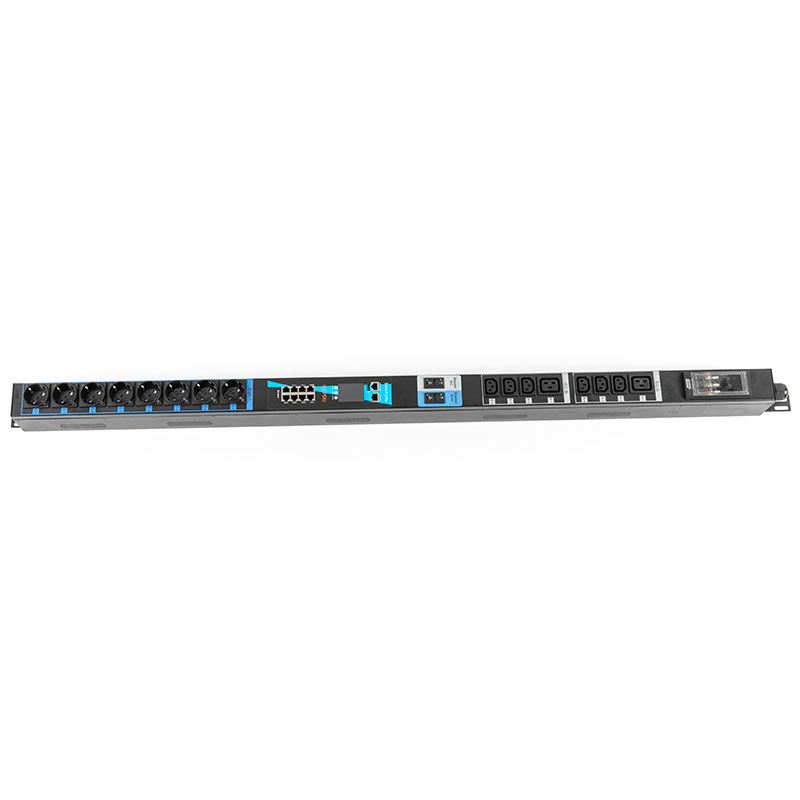 PDU Rack Ecológico Inteligente Circuito Magnético Hidráulico de 16 Salidas con Sensor TCP/IP Vertical 